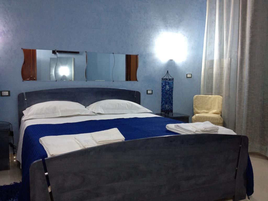 Bed And Breakfast Via Leuca Lecce Exterior foto